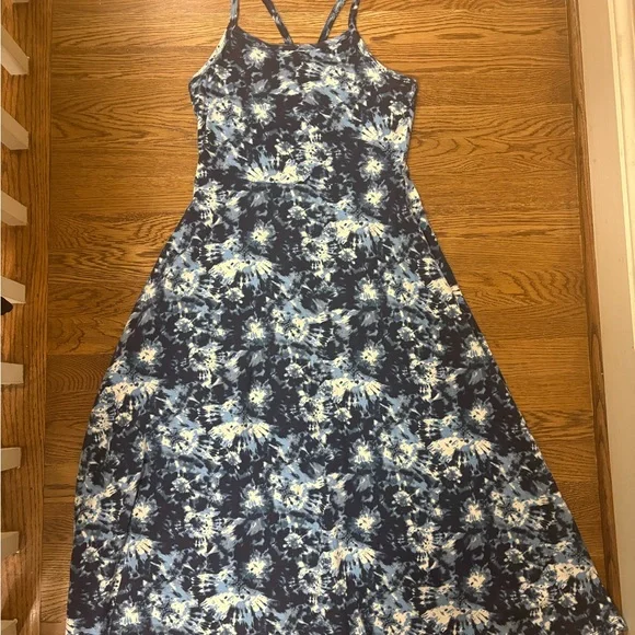 Pact Navy Floral Midi Dress with Pockets. Size medium - Picture 2 of 3